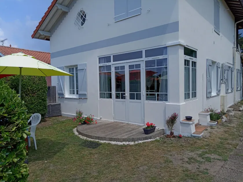 T2 appartamento con giardino - Image 1