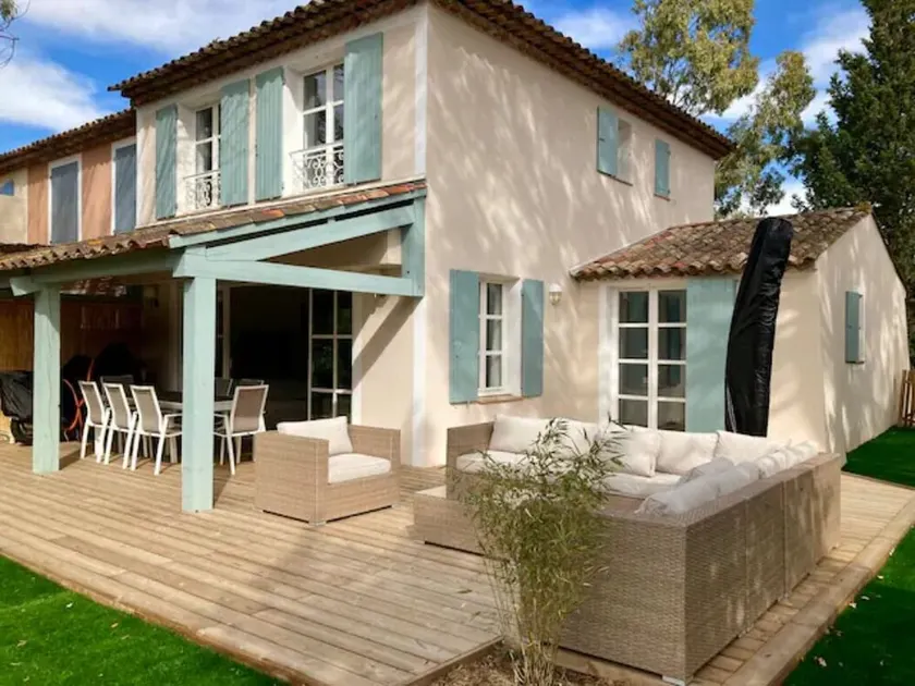 Maison du lac,4 Chambres, Les Restanques duGolfe de St Tropez ; idéal famille - Image 1