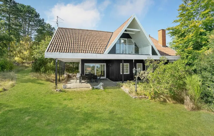 Schönes Haus mit 4 Schlafzimmern in. - Image 1