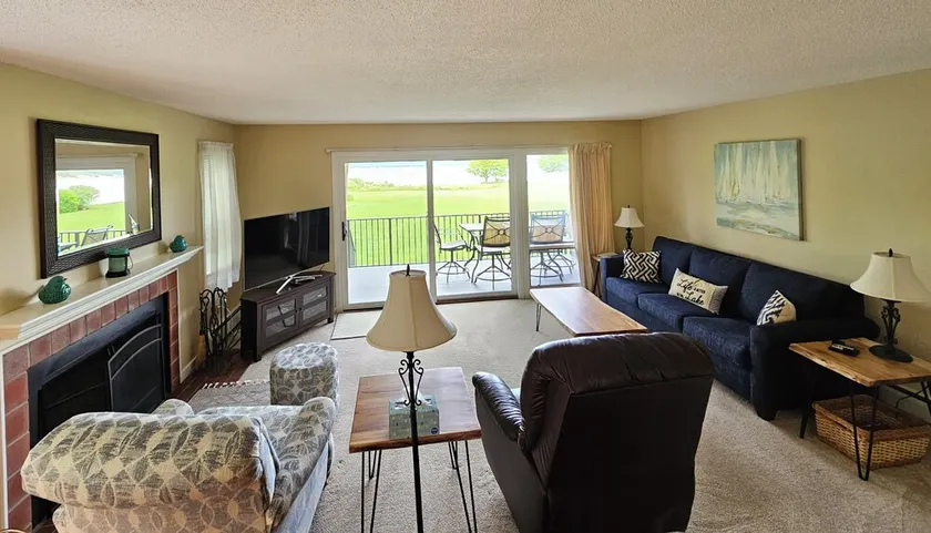 Lake Michigan Condo on Little Traverse Bay in Petoskey - Image 1