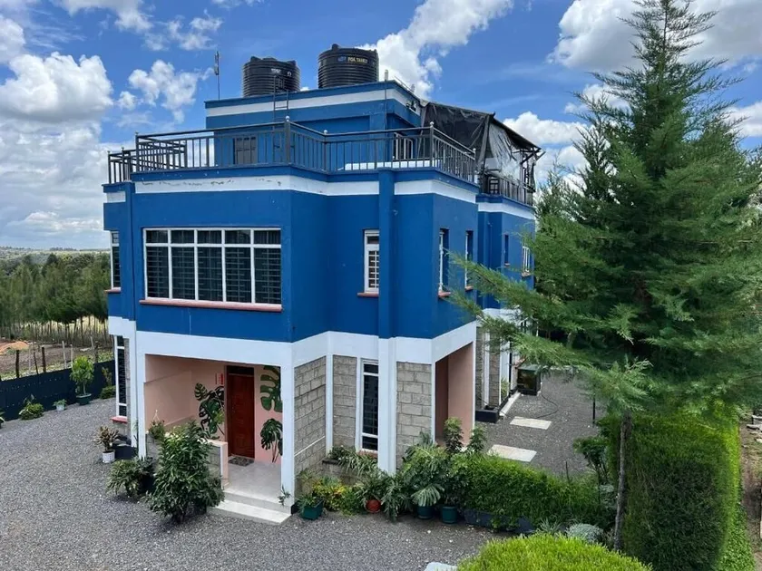 The Fairway Residence - Image 1
