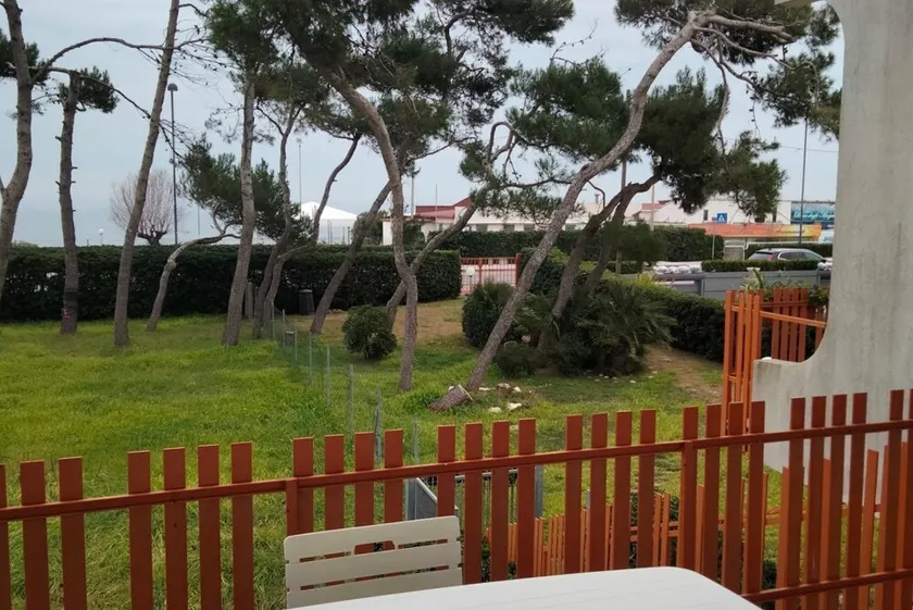 M335 - Marcelli, large two-room apartment with sea view with balcony - Image 1