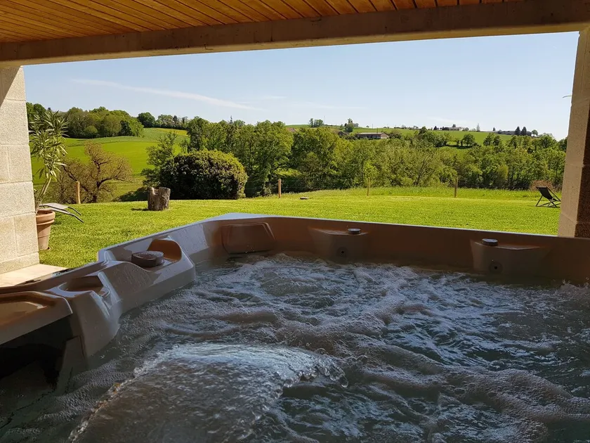 Gîte Cocooning, nature at your feet! **** L'Oustal d'André Cantal  - Image 1