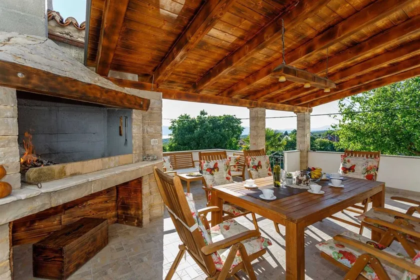 Rustic apartment EVELIN - Image 1