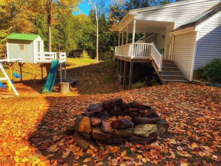 Four Seasons of Fun! HotTub,  Zipline & More - Image 1