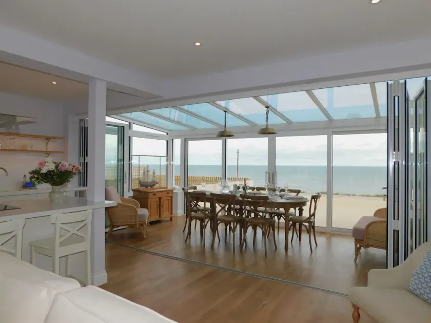 11 Seaview - Image 1