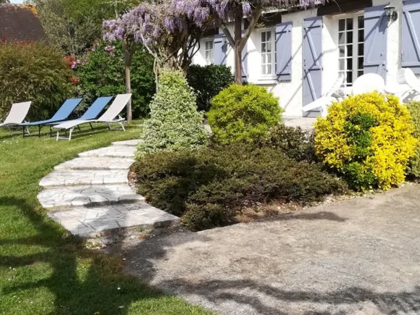 Incantevole cottage totalmente attrezzato con giardino e griglia | Accetta animali domestici - Image 1