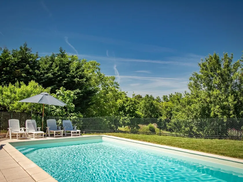 Typical French house with pool and views - Image 1