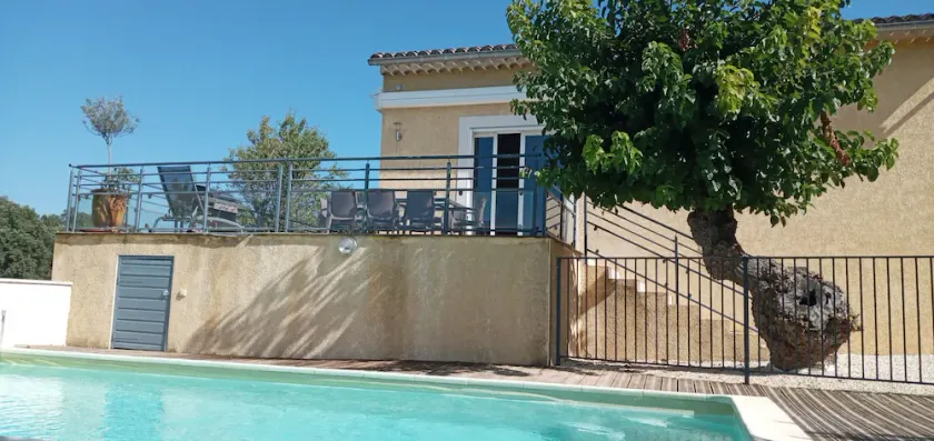 VILLA WITH HEATED SWIMMING POOL JACCUZI SAUNA - Image 1