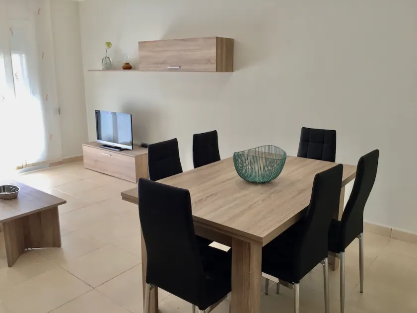 DOWNTOWN-lägenhet på 114 M2 helt renoverad - Image 1