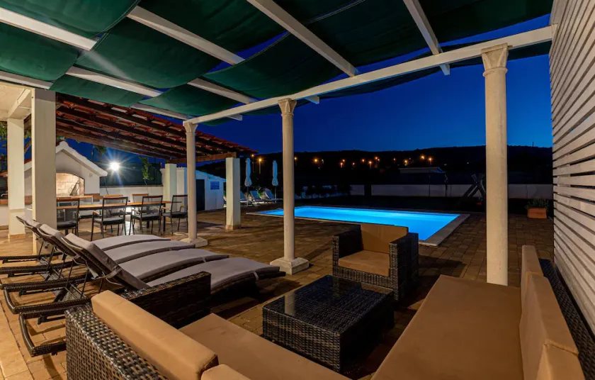 Gorgeous home in Dubrava - Image 1