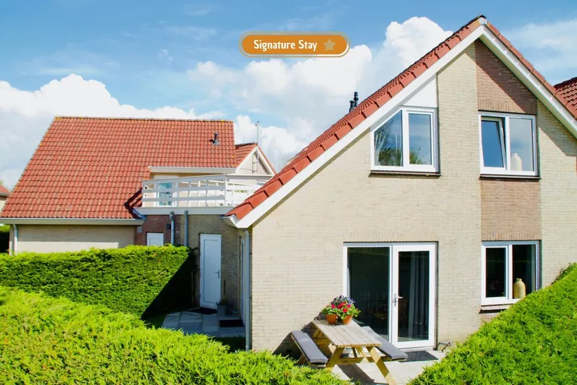 Recently renovated house in the beautiful Noordzeepark in Ouddorp. - Image 1