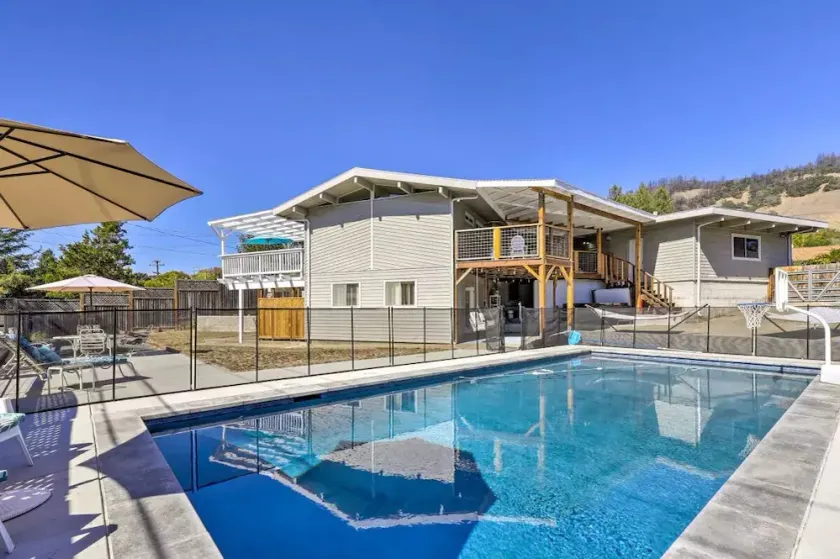 Newly remodeled Santa Rosa retreat w/ pool and hot tub! - Image 1