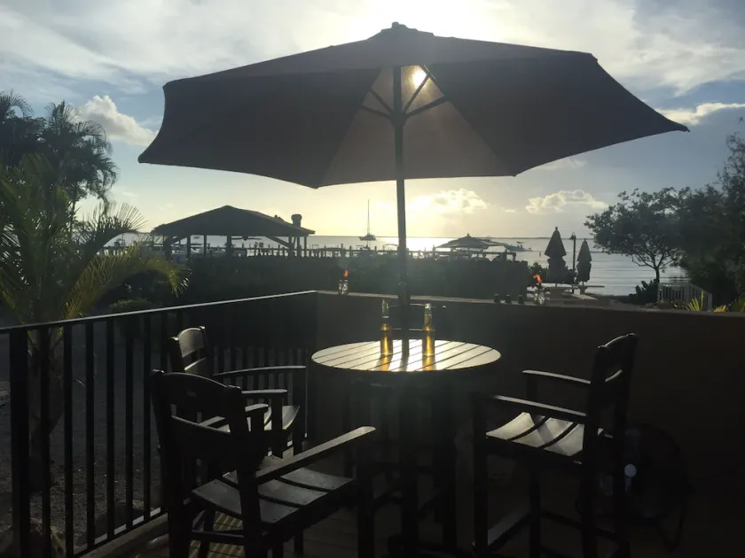 Beautiful Bay Front Two-Floor Condo with boat slip in Moonbay - Key Largo - Image 1