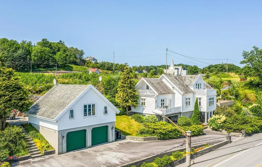 1 Bedroom Beautiful Home In Skjoldastraumen - Image 1
