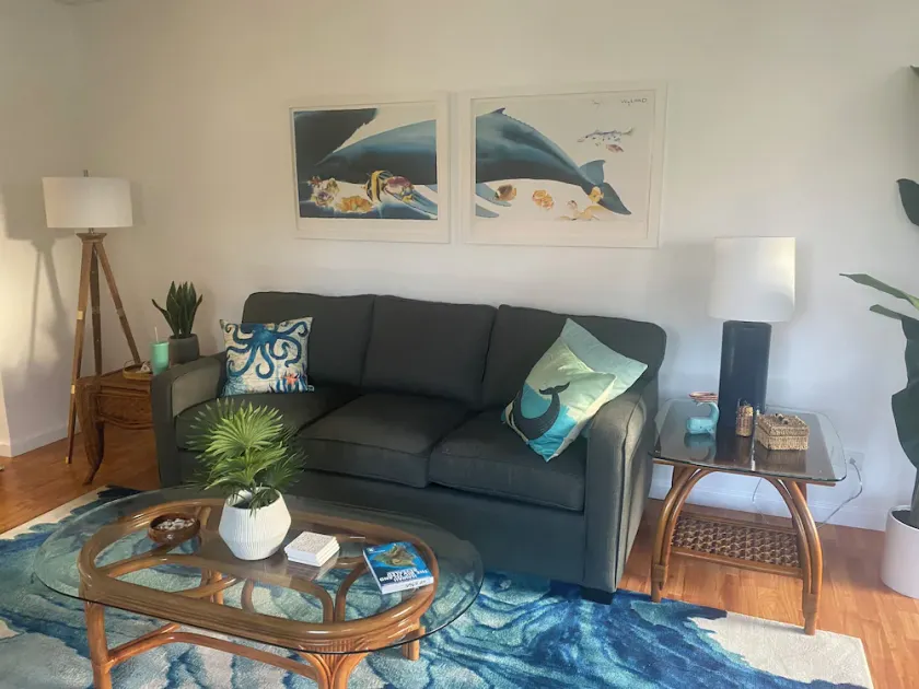 Condo in downtown Kailua-Kona - walk to restauants, shops, the beach - Image 1