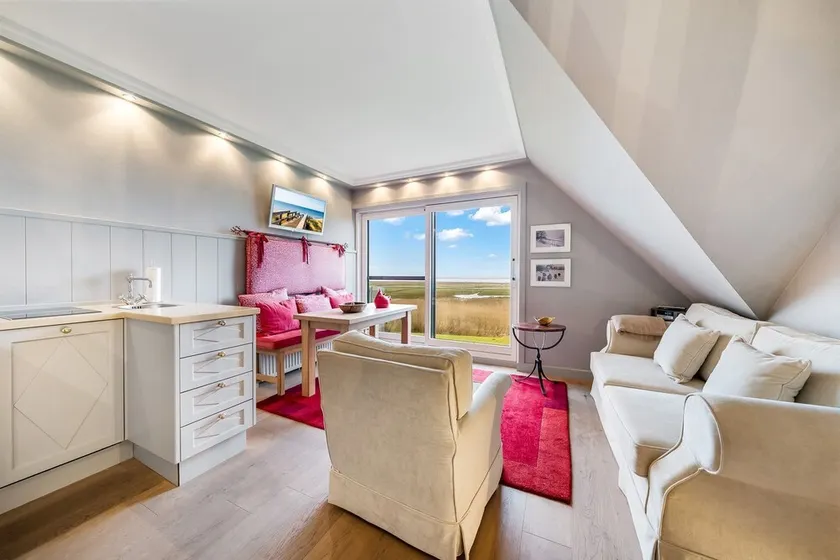Long-distance view - High-quality furnished apartment in a quiet location with unobstructed - Image 1