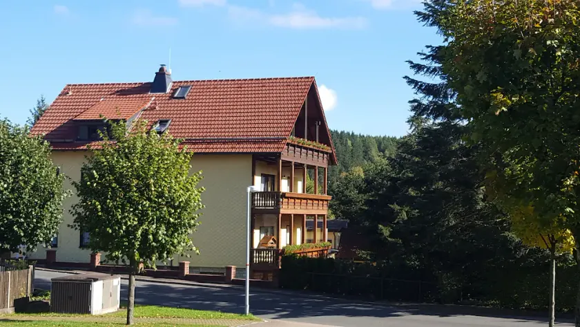 Apartamento conforto moderno na cidade termal na Rennsteig - Image 1