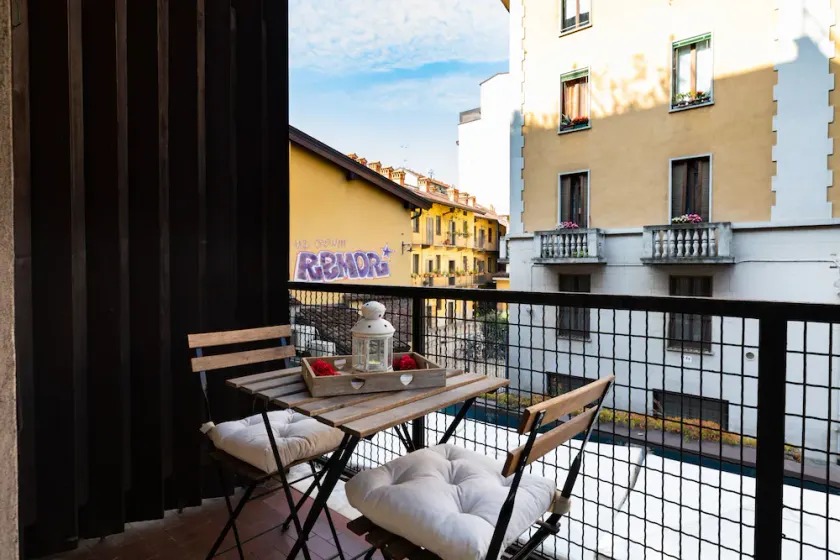 Dreamful Home - Arco della Pace - Image 1