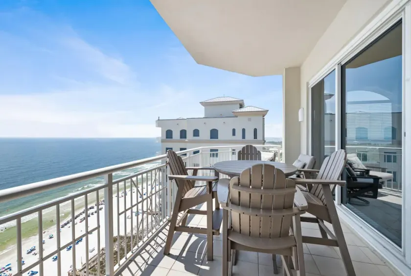 Indigo East 2104 Penthouse - Image 1