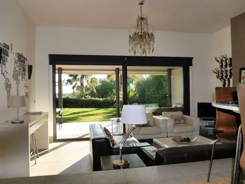 Grande Villa avec Golf à La Marina El Rompido, Huelva - Image 1