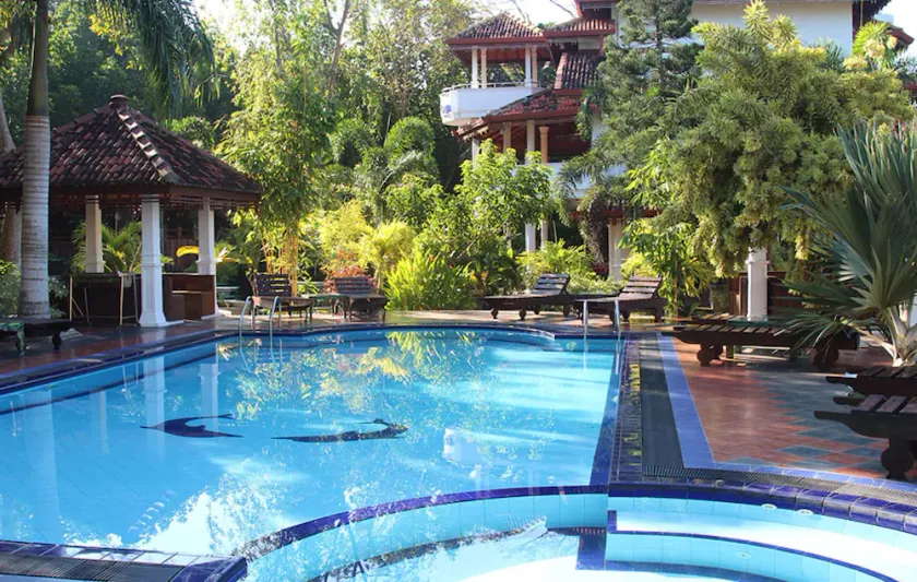 Relax Resort Villa - Image 1