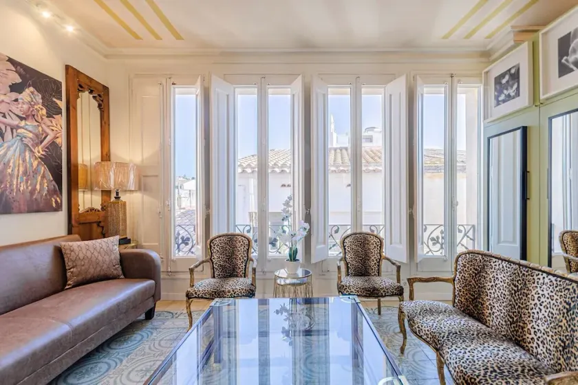 Luxury  accommodation on the Mediterranean coast - Image 1