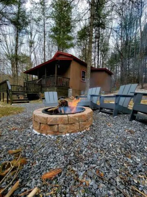 Almost Heaven Hideaway secluded 18+ acre creek, firepit, hiking, near ATV trails - Image 1