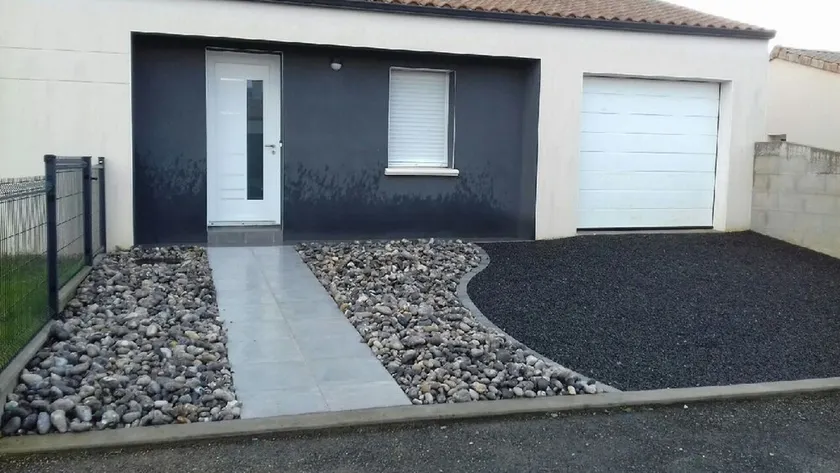 HUS TIL Sæsonudlejning - Image 1