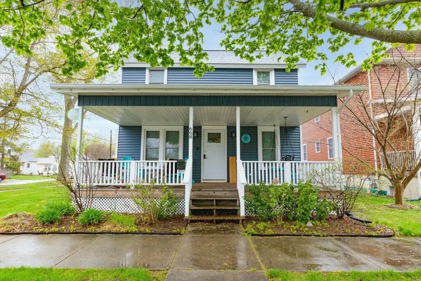 Cottage on the Corner - 2 blks to South Beach - Image 1