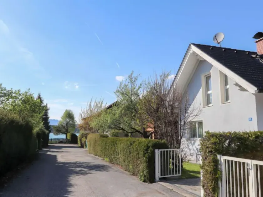 Holiday Home Seehaus Blue Faak by Interhome - Image 1