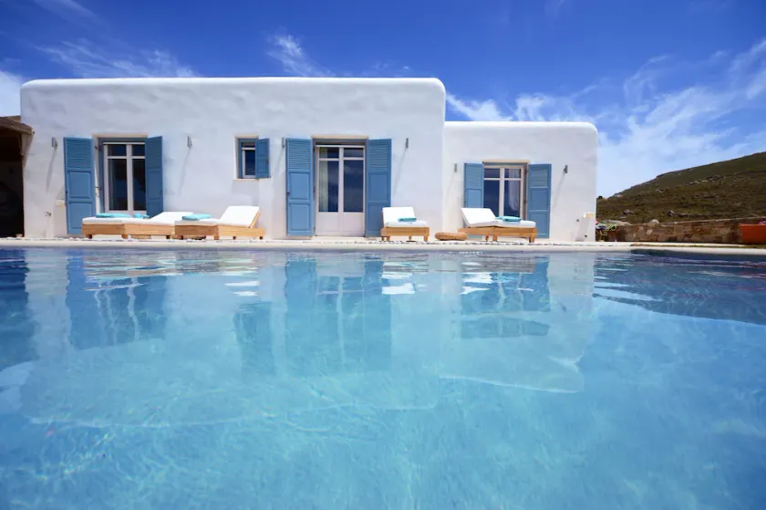 Kalo Ampeli Villa in Serifos, Cyclades with Pool & Airconditioning - Image 1