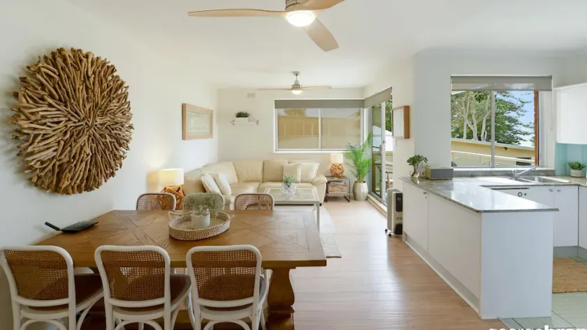 Marese 6 - Cosy and Tranquil Beachfront Unit - Image 1