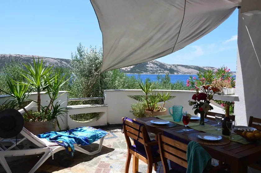 Two bedroom apartment near beach Stara Novalja, Pag (A-9396-c) - Image 1