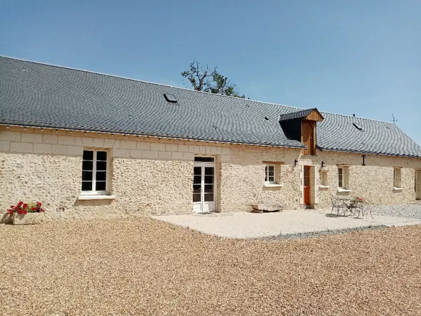 Comfortable Country House with Fireplace and Garden - Image 1
