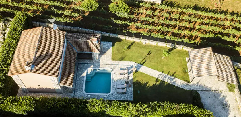 VILLA LAVANDA **** Rakalj, 4 + 2 - Image 1