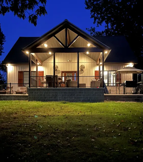 The Chateau Relaxo 4BR  4-1/2BA Open Concept on Kentucky Lake - Image 1
