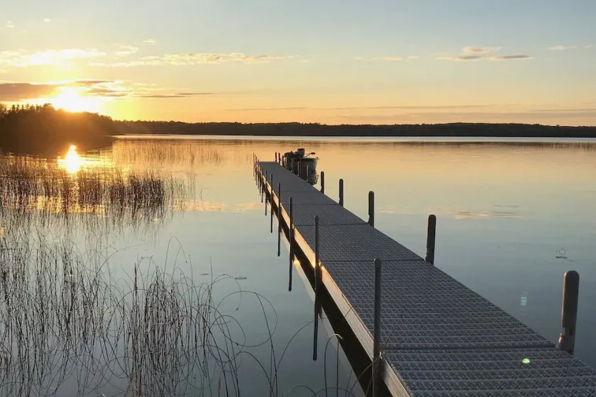 Groß! Sonnenuntergang 5 BR Lakefront Home w / Private Launch & Dock - Image 1