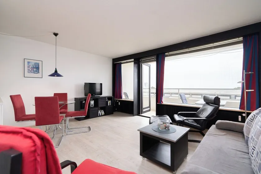 Vacation rental with a balcony and a view of the Baltic Sea for up to 4 people - Image 1