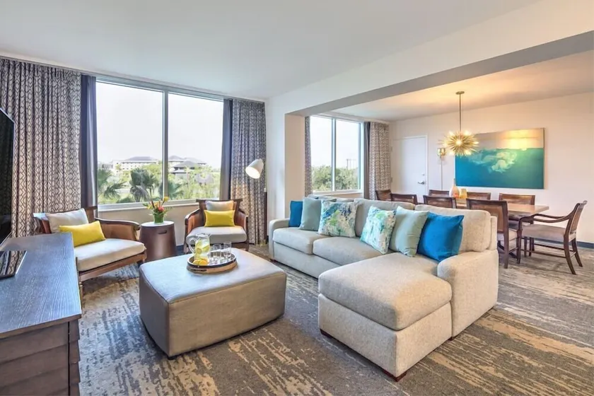 2-Bedroom Suite at a 4⭐️ Hotel - Image 1