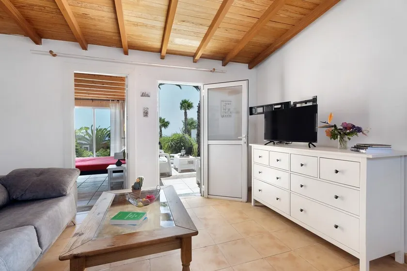 Maison de vacances 'Finca Firmamento - Casa Sol' avec vue sur la montagne, terrasse privée et Wi-Fi - Image 1