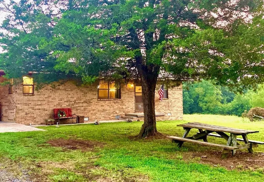 Family Friendly Farmhouse - Image 1