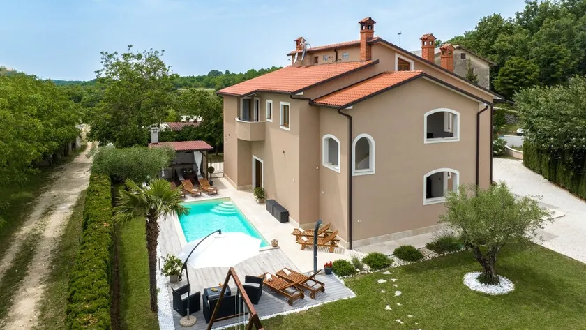 Beautiful villa Dani with panoramic view in Vizina - Image 1