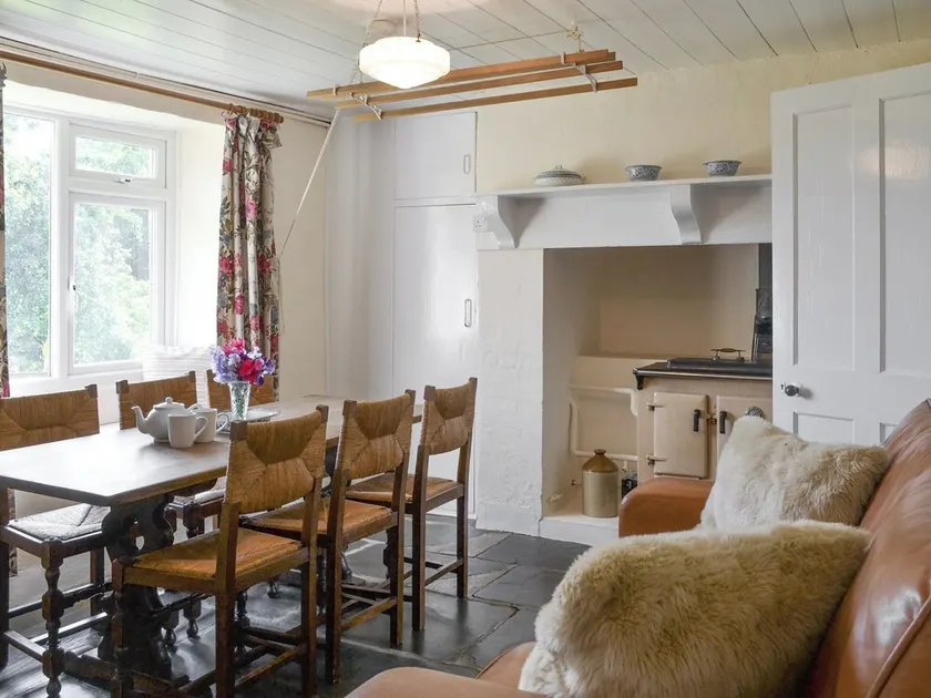 3 bedroom accommodation in Holsworthy, near Bude - Image 1