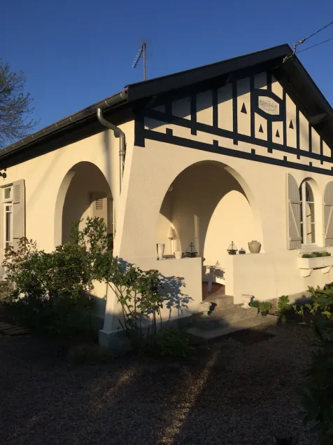 Villa de charme  à 300m de la plage - Image 1