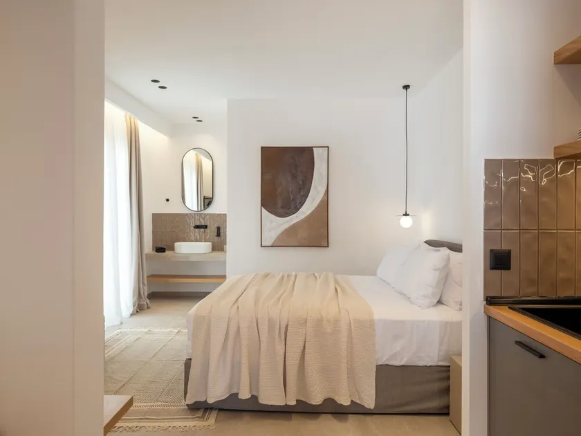 Anemelia way of living - Image 1