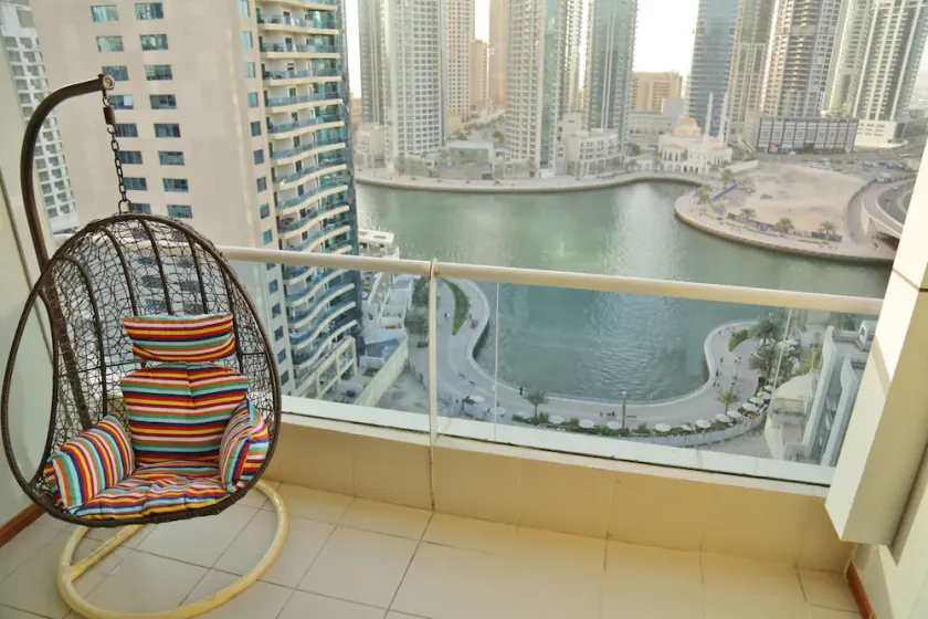 Marina BestView 14 luxury apt Nxt to Metro - Image 1