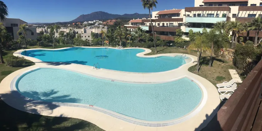 GRAND STANDING APARTMENT MARBELLA / GOLF LOS FLAMINGOS swimming pools / beaches / WIFI - Image 1