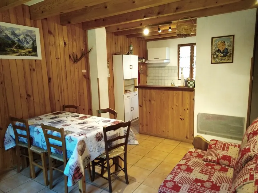 Charming gite in the Oueil valley - Image 1