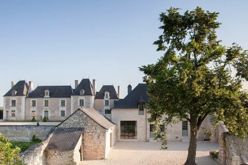 Le Clos Lumiere - Four Bedroom Villa, Sleeps 8 - Image 1
